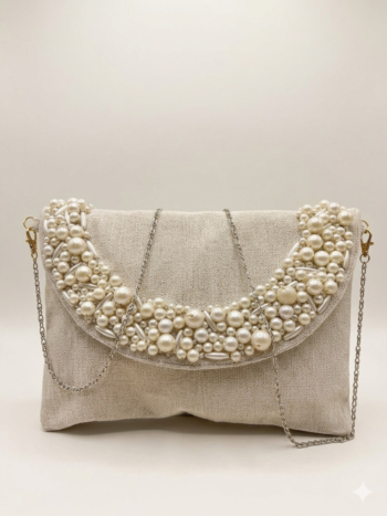 Pearly Clutch
