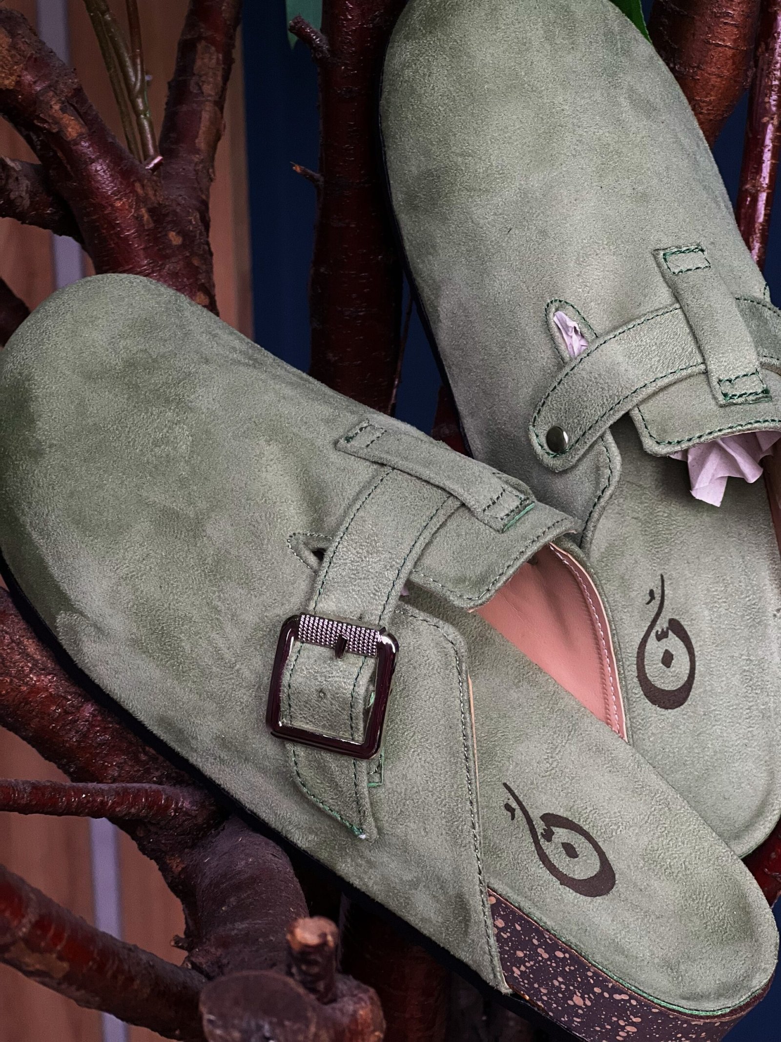 6009eed9-d657-42a9-9cfc-75ee92a98840-2