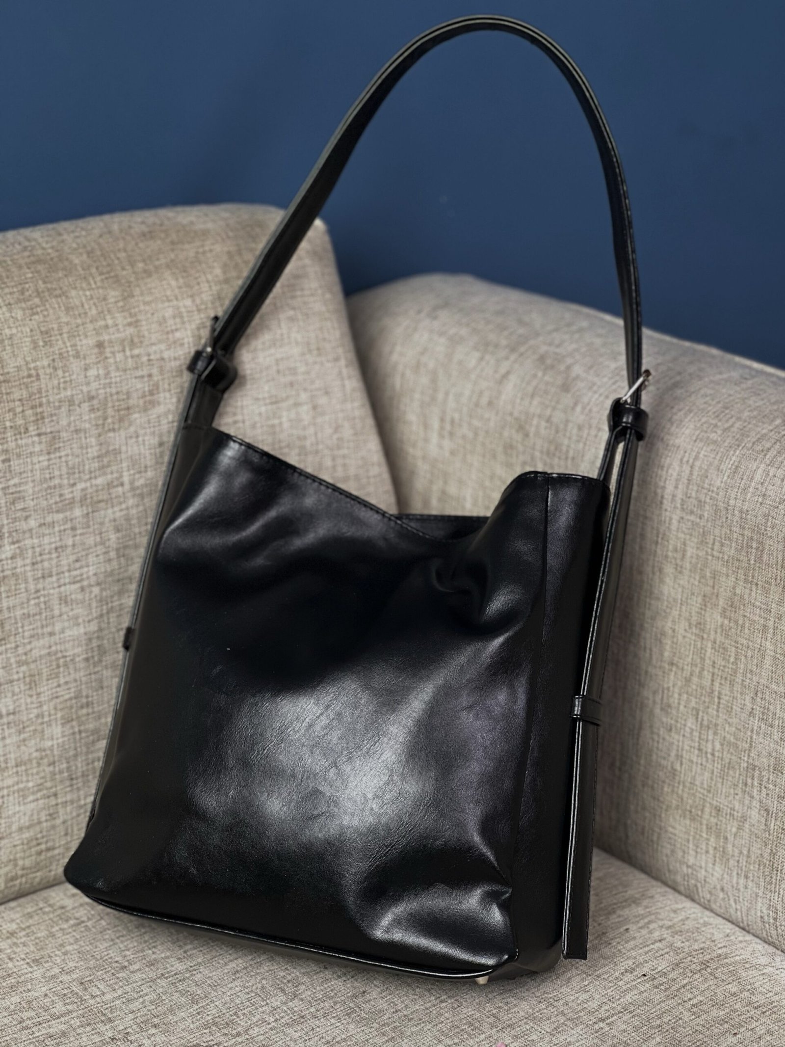 80327472-e5c7-4ac8-974f-dc6904a2b734